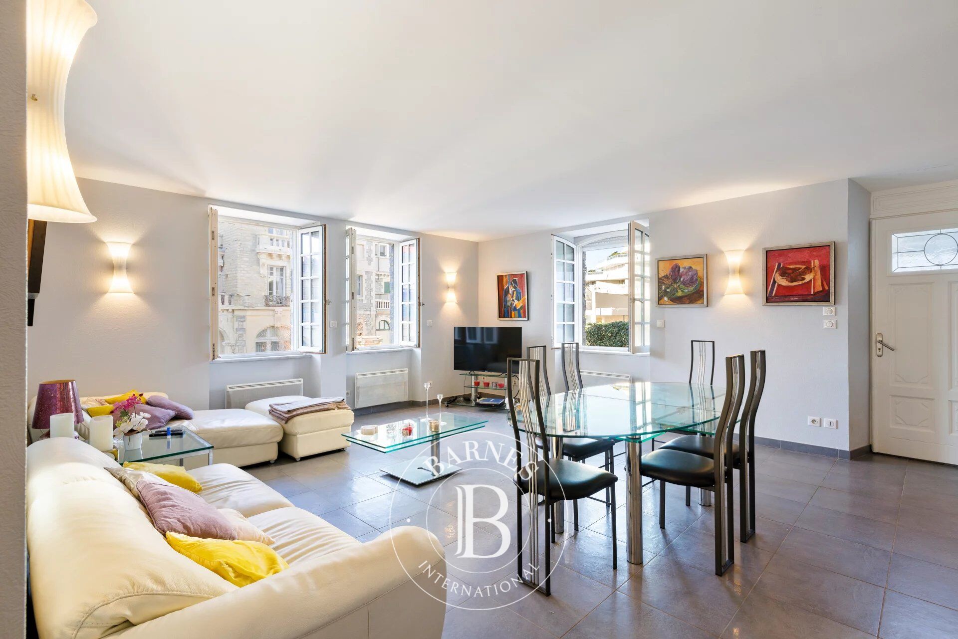 BIARRITZ MIRAMAR, APPARTEMENT DE 105 M² - picture 2