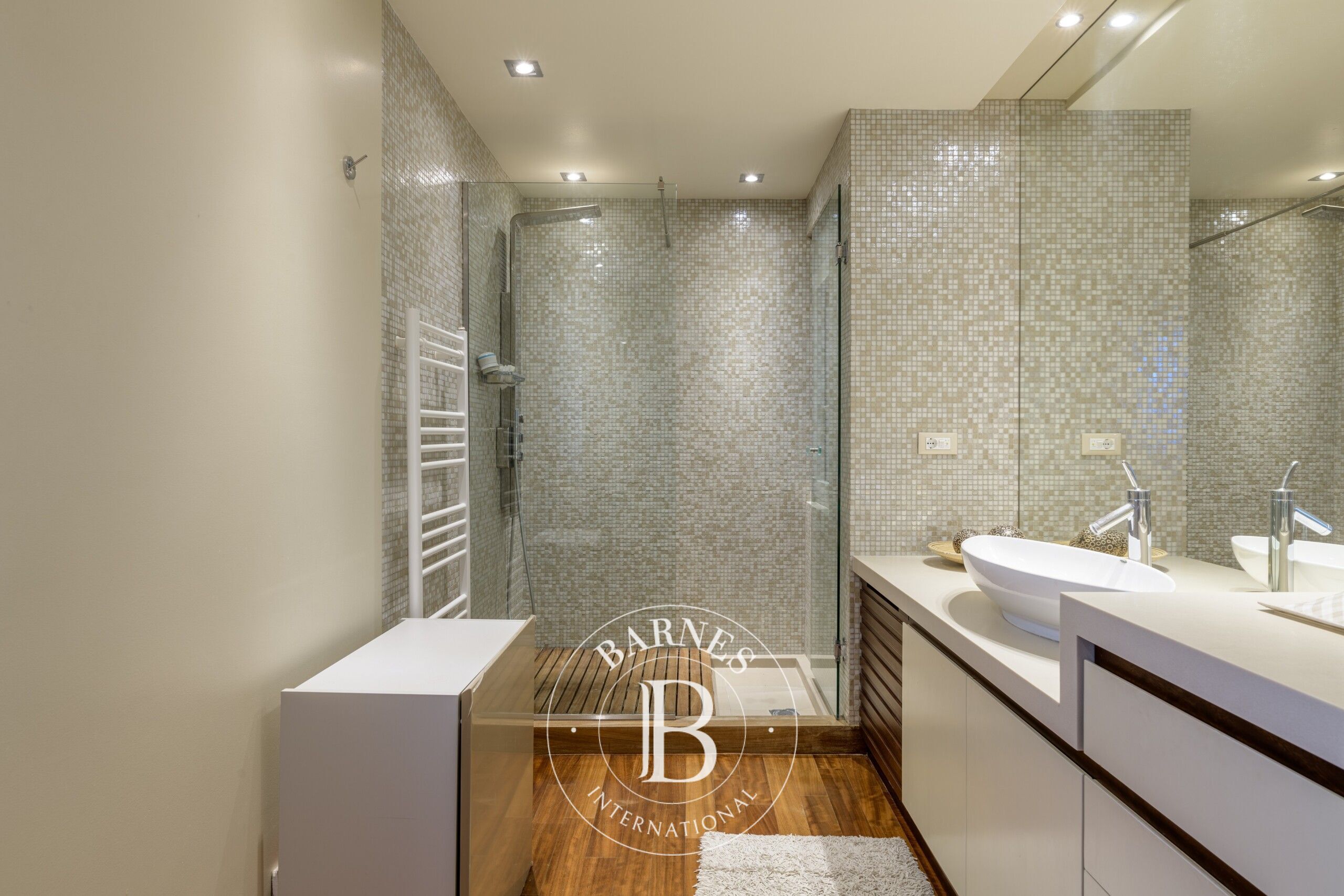 Ev Papagou - picture 10