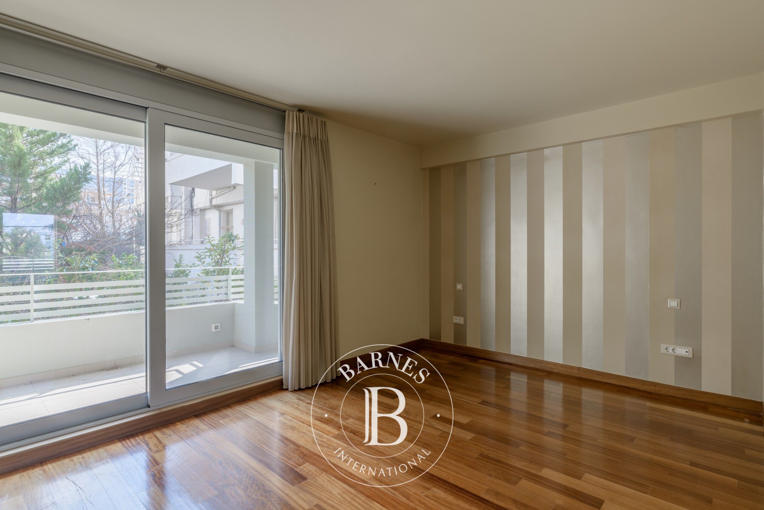 Ev Papagou - picture 8