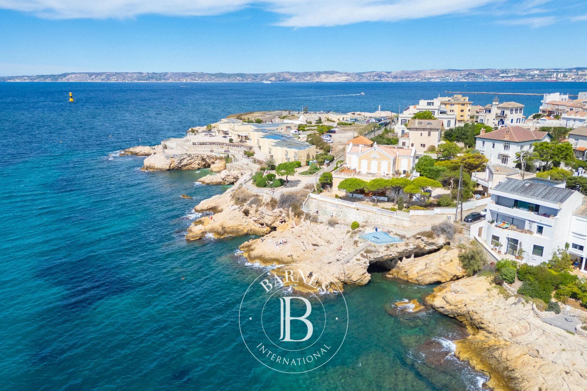 VENTE - MARSEILLE - 13007 - MALMOUSQUE - APPARTEMENT - JARDIN - GARAGE. - picture 1