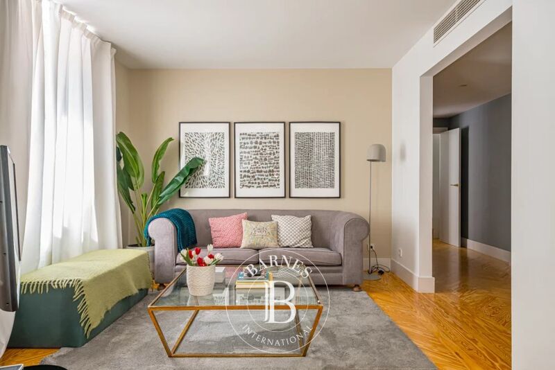 Apartamento exclusif de trois chambers à coucher à Almagro