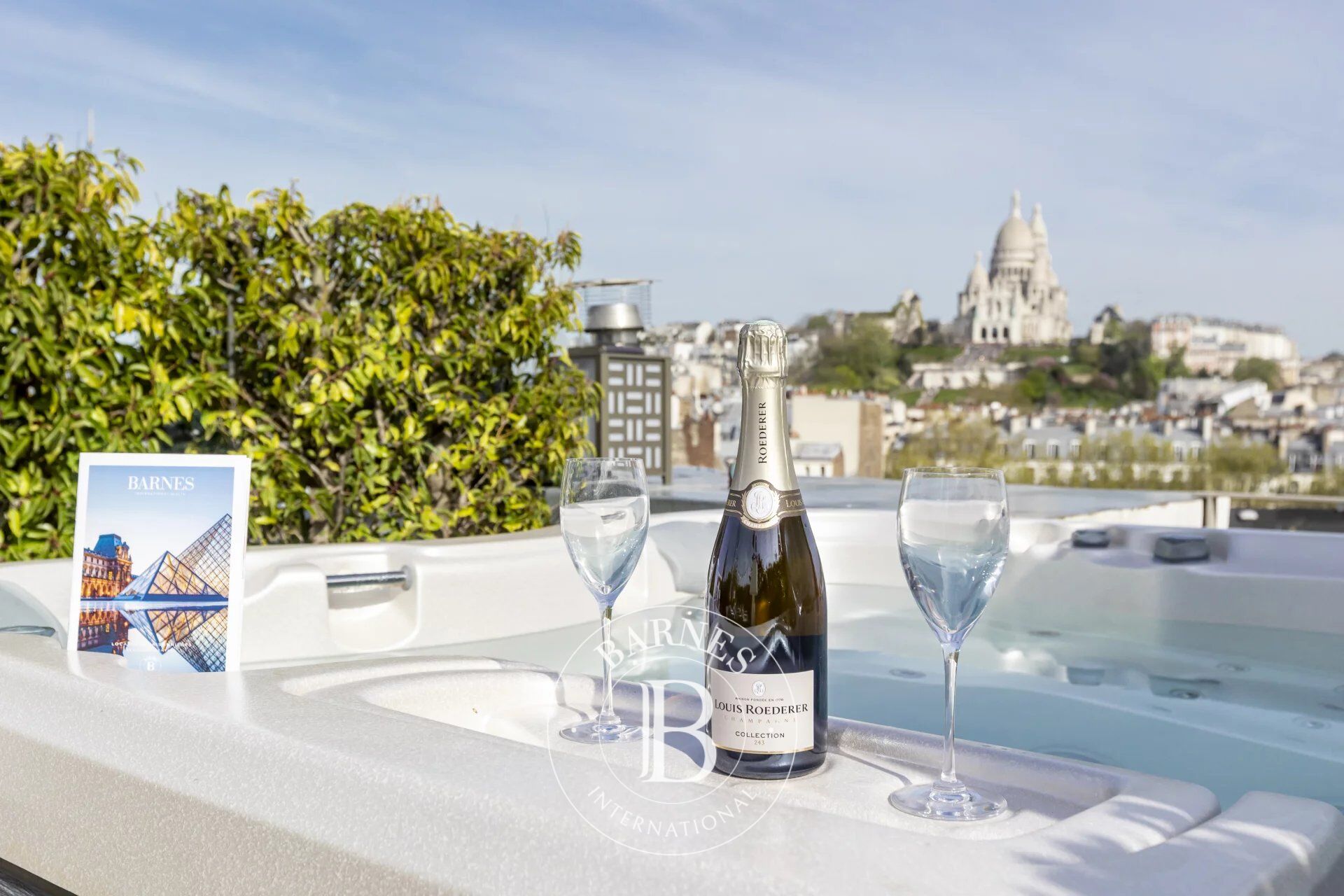 PARIS 09 - APPARTEMENT - 3 CHAMBRES - picture 1