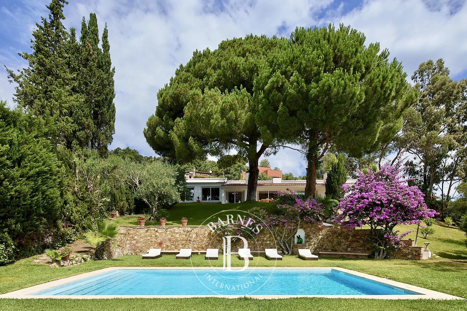 Newly renovated villa with stunning sea views and detached guest house in Calonge, Costa Brava - picture 2