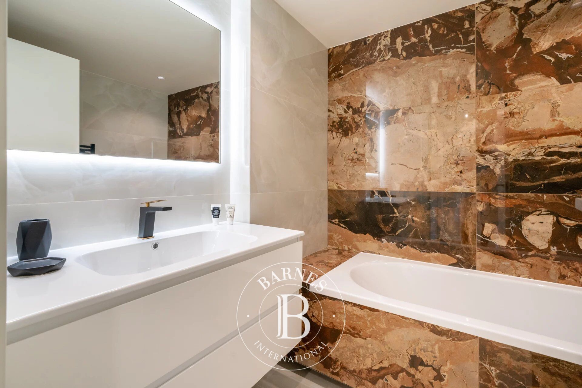 Daire Cannes - picture 10