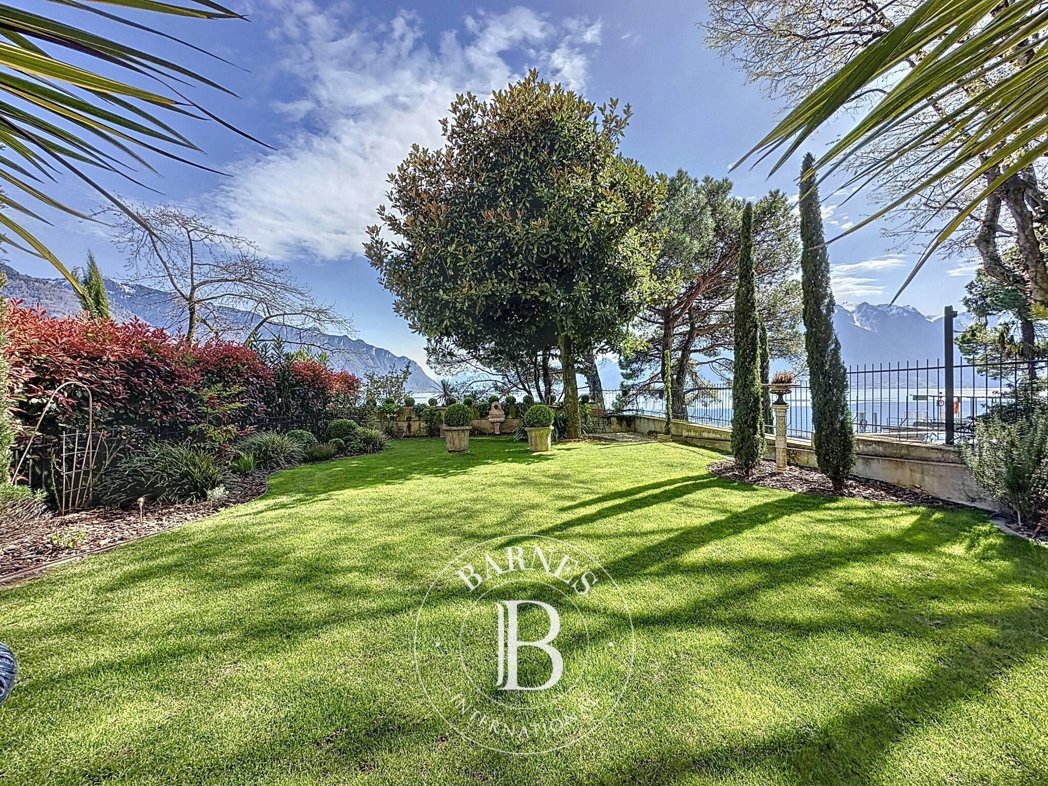 Daire Montreux - picture 32