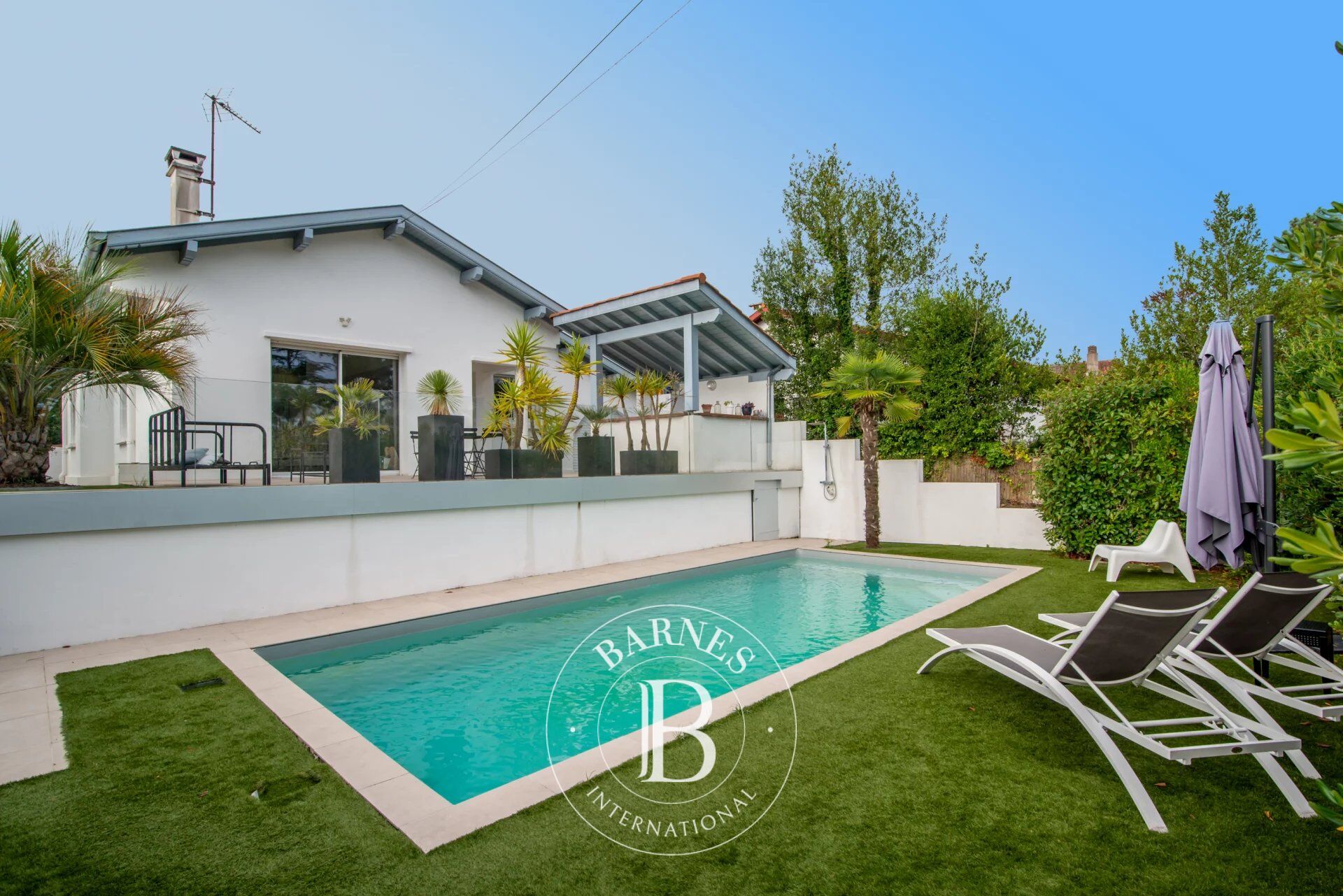 ANGLET CHIBERTA, CASA DE 125 M² TOTALMENTE REFORMADA - picture 2