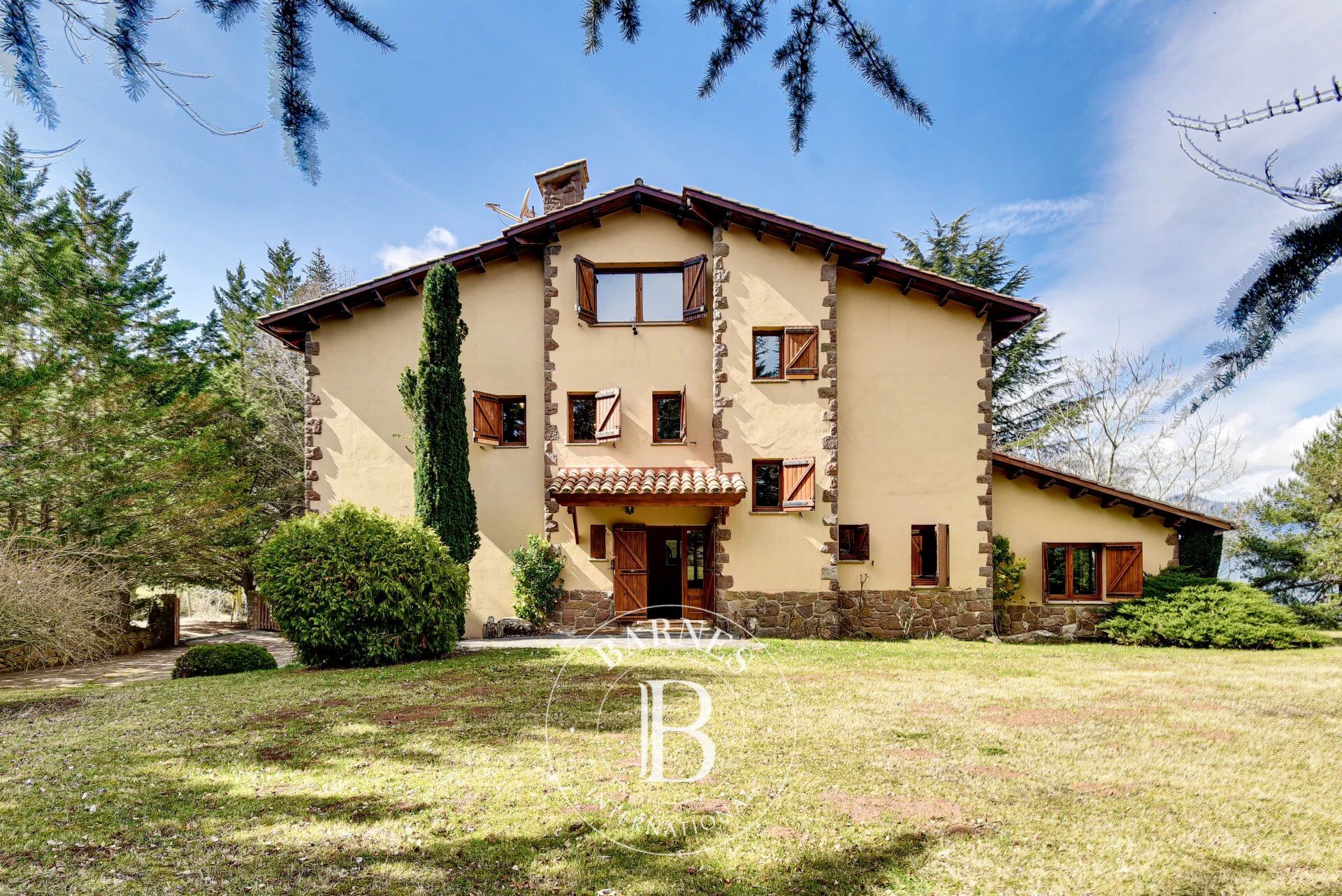 Chalet de montaña en Sant Joan de les Abadesses, Ripollès, con vistas a los Pirineos - picture 2