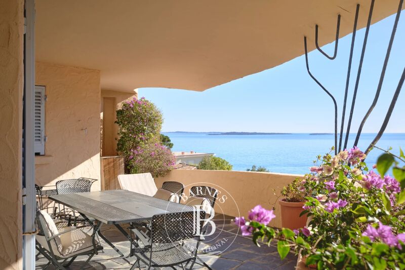 For Rent, Apartment Théoule-sur-Mer - picture 1