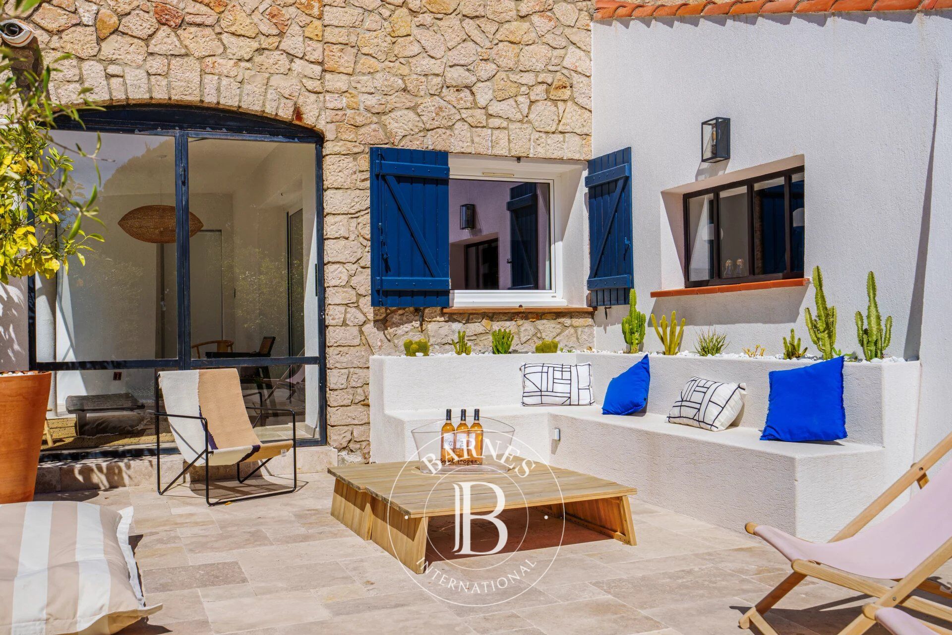 AFFITTI VACANZE - ROQUEBRUNE SUR ARGENS - 6 CAMERE DA LETTO - picture 3