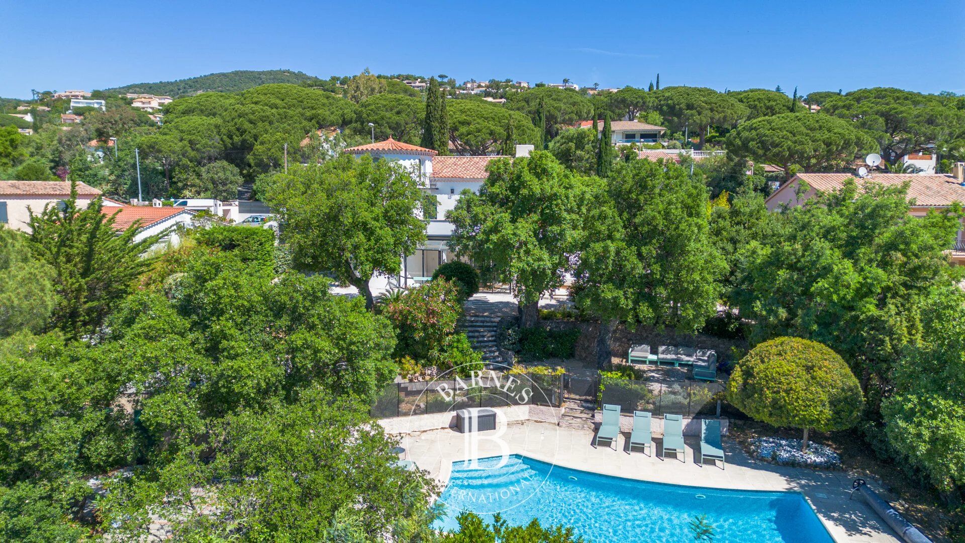 VACATION RENTAL - ROQUEBRUNE SUR ARGENS - 6 ROOMS - picture 3