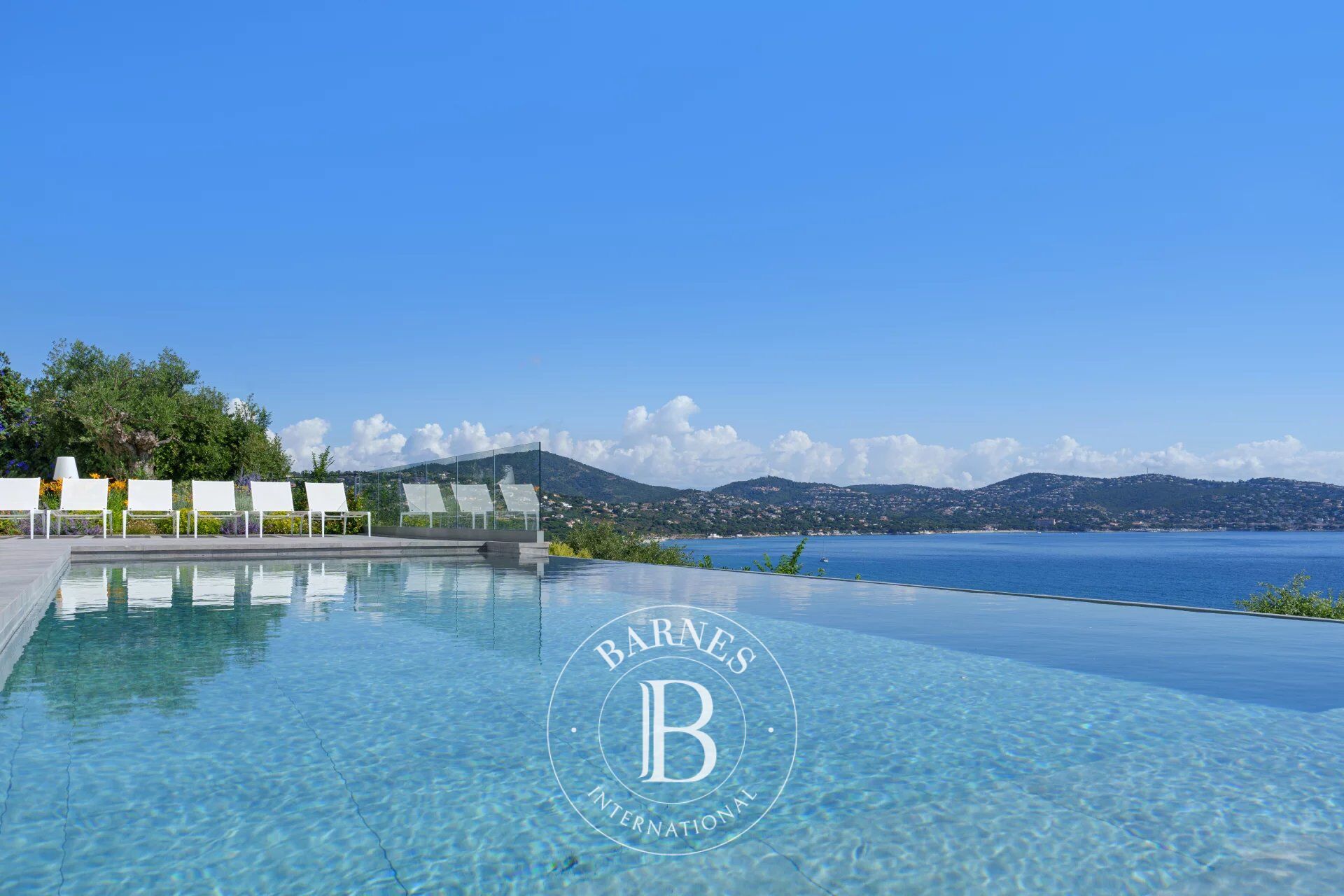 AFFITTO STAGIONALE - SAINTE-MAXIME - VISTA MARE PANORAMICA - 6 CAMERE DA LETTO - picture 3