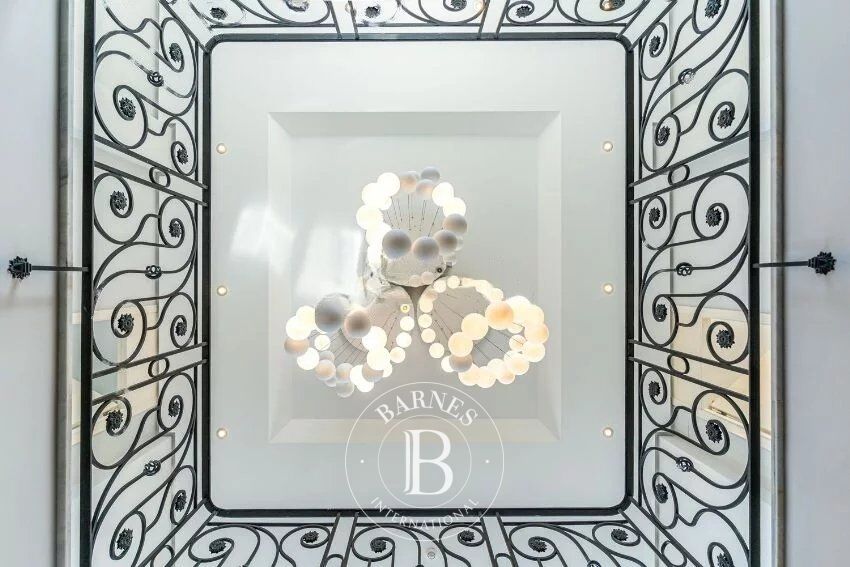 MADRID - VILLAVICIOSA DE ODON Magnifica villa con piscina - picture 3