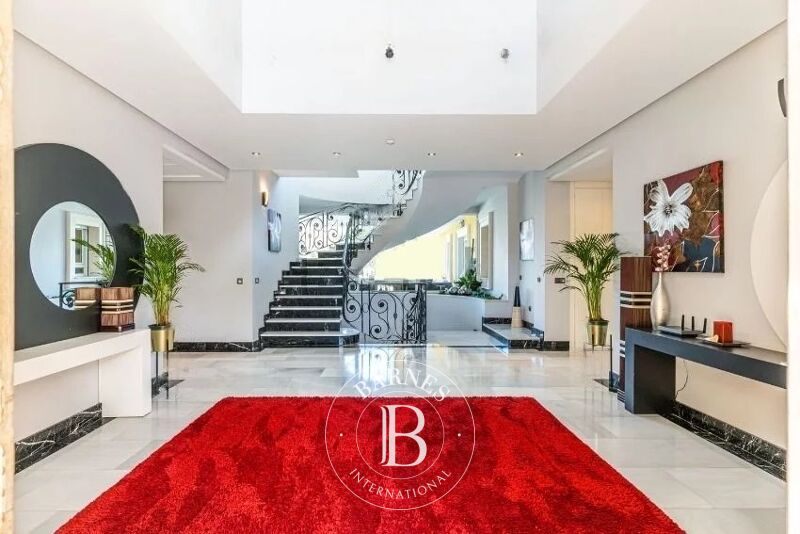 For Rent, Villa Villaviciosa de Odón - picture 1