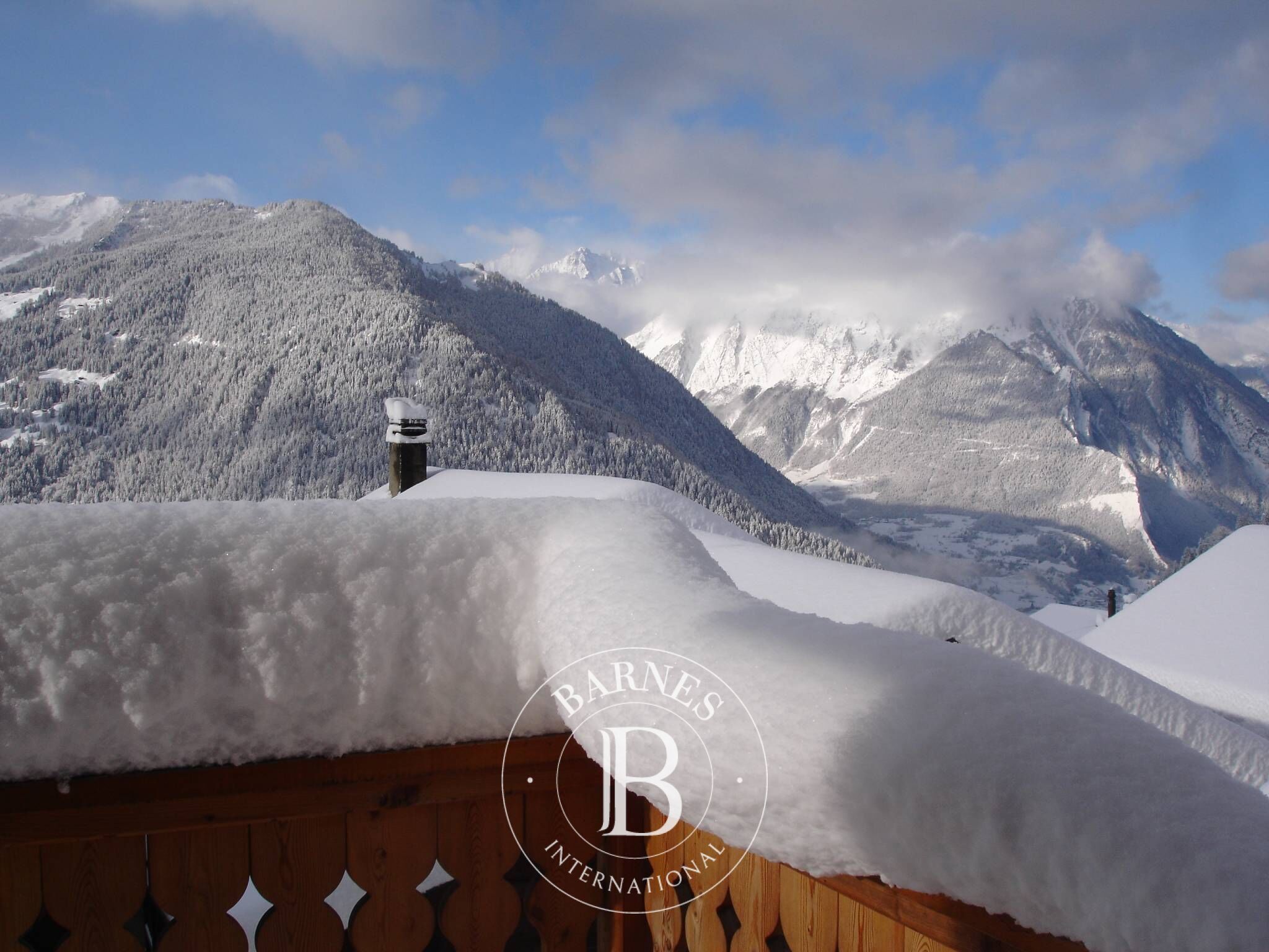 For rent | Verbier Village - Chalet Les Merveilles: Route de Verbier Village 152 - picture 2