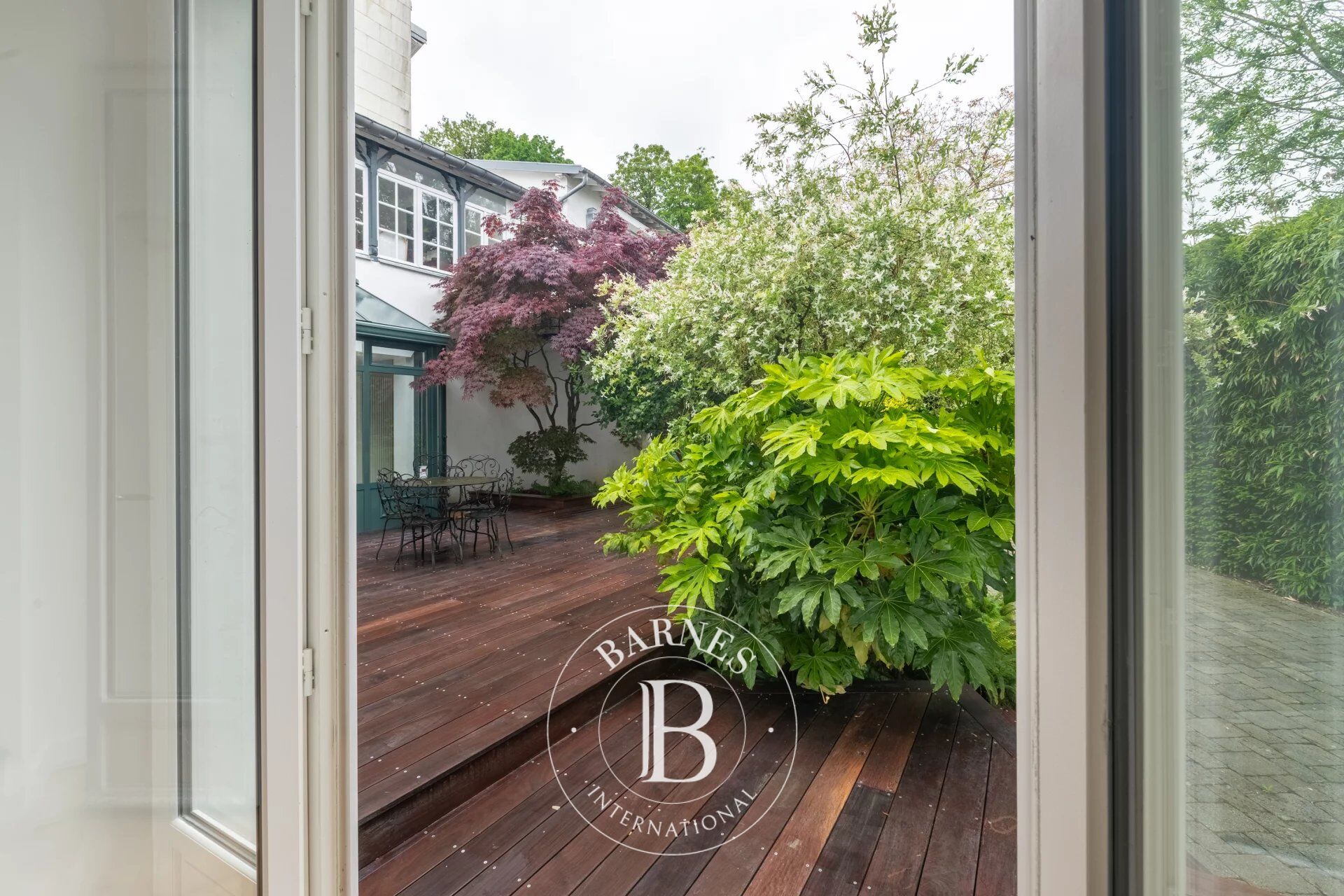 Stunning historical home - picture 2