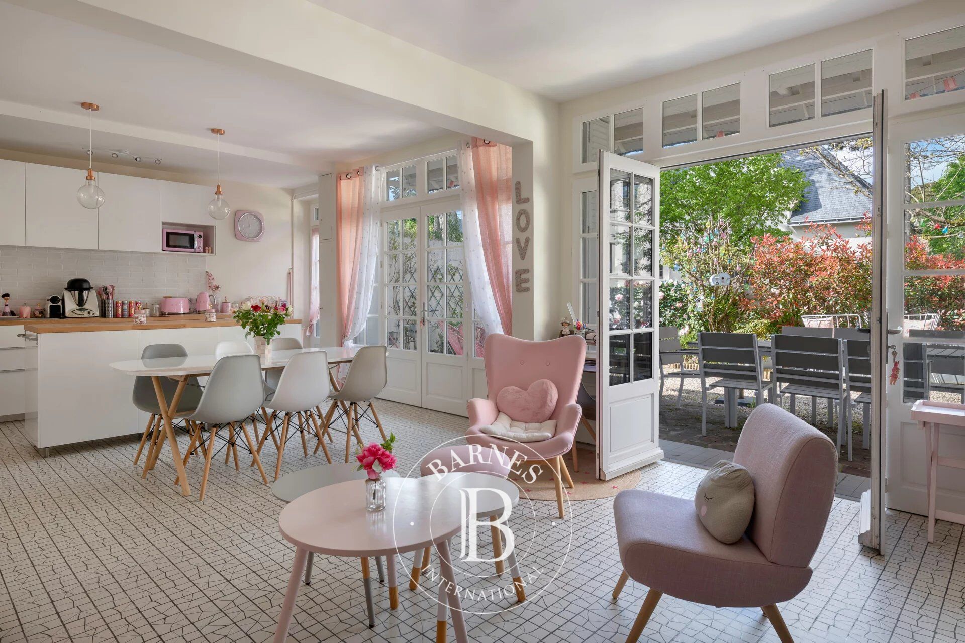 Haus for sale La BauleEscoublac 6 rooms 1 157 000€