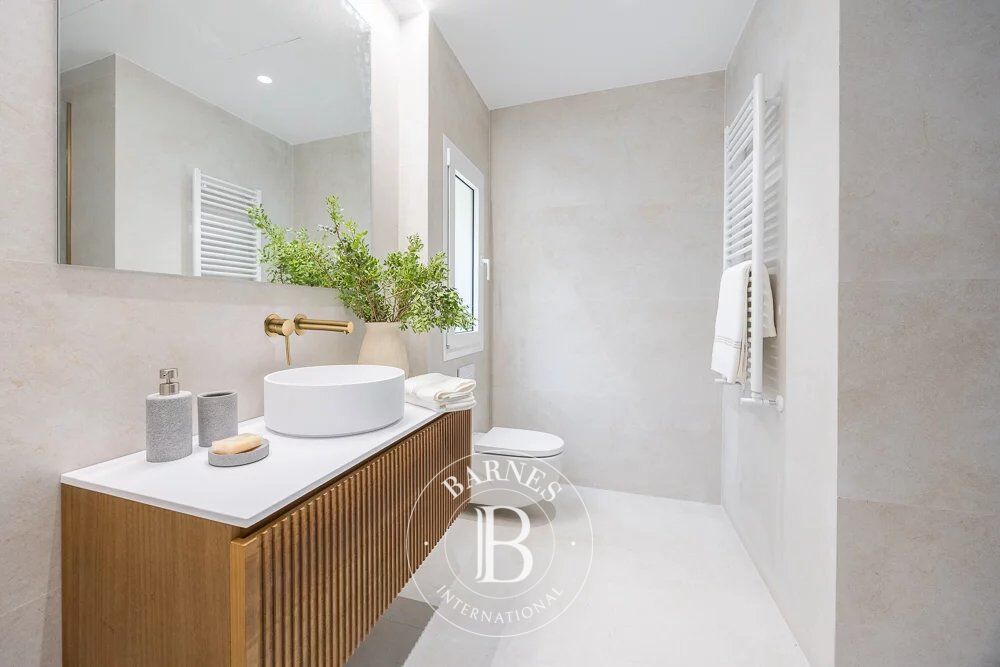 Daire Madrid - picture 14