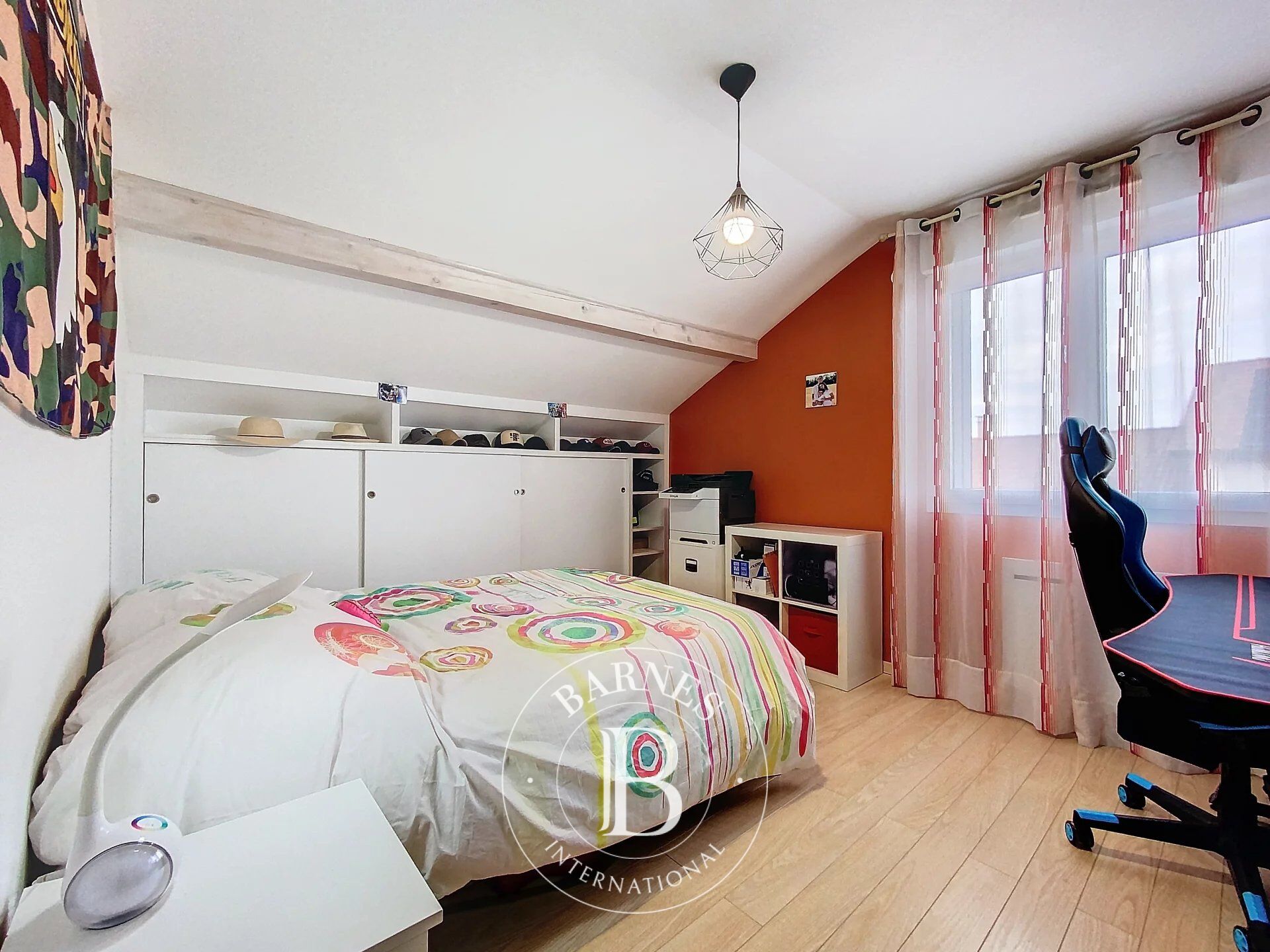 Ev Douvaine - picture 9