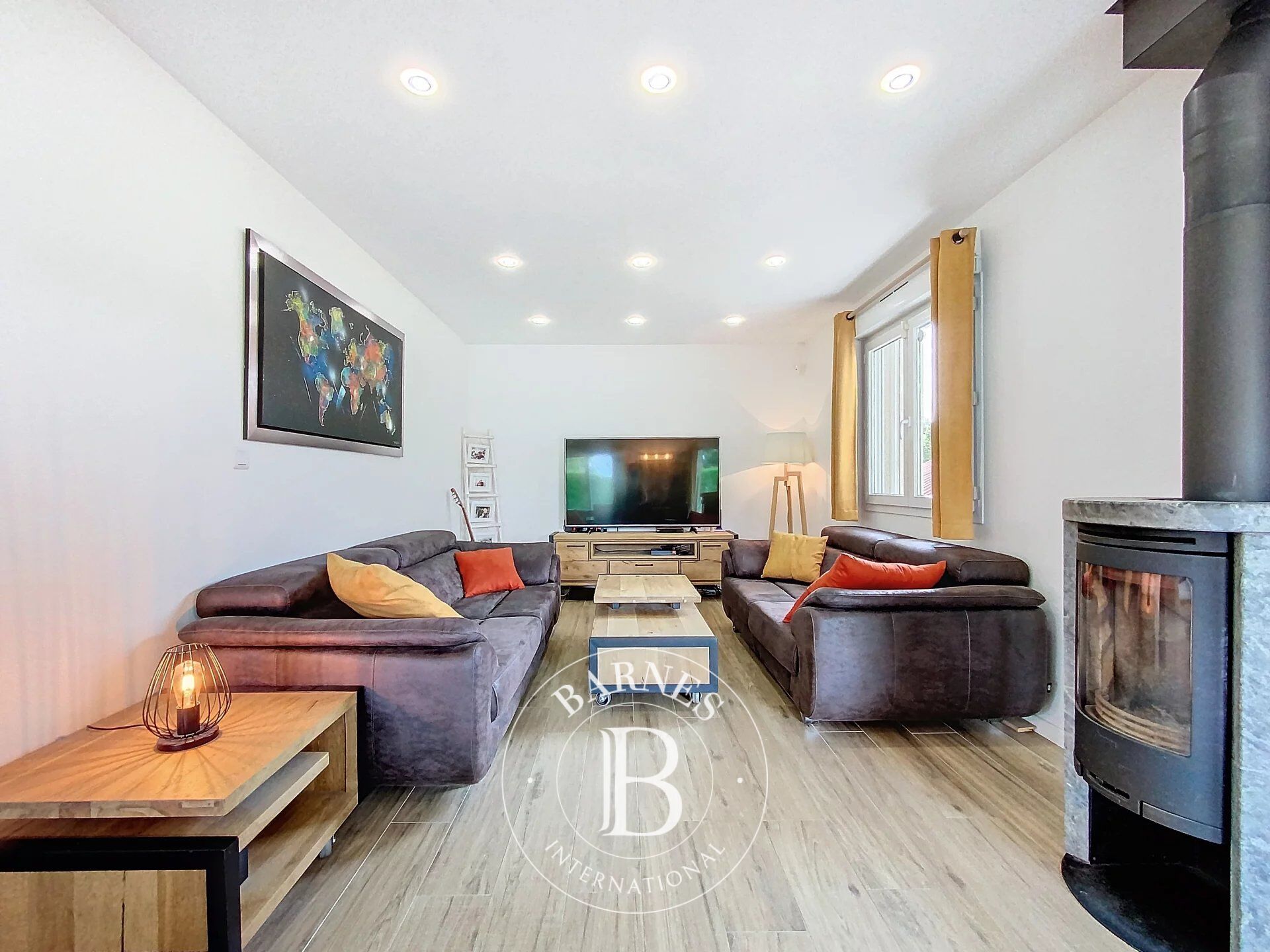 Ev Douvaine - picture 6