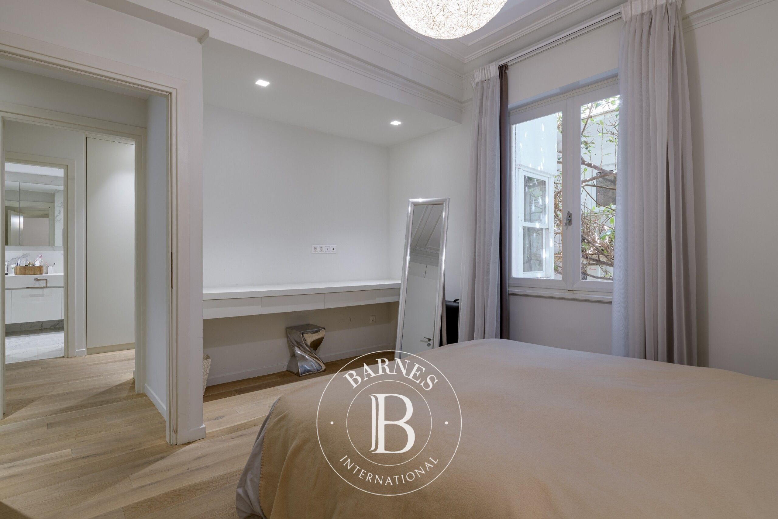 Daire Kolonaki - picture 8