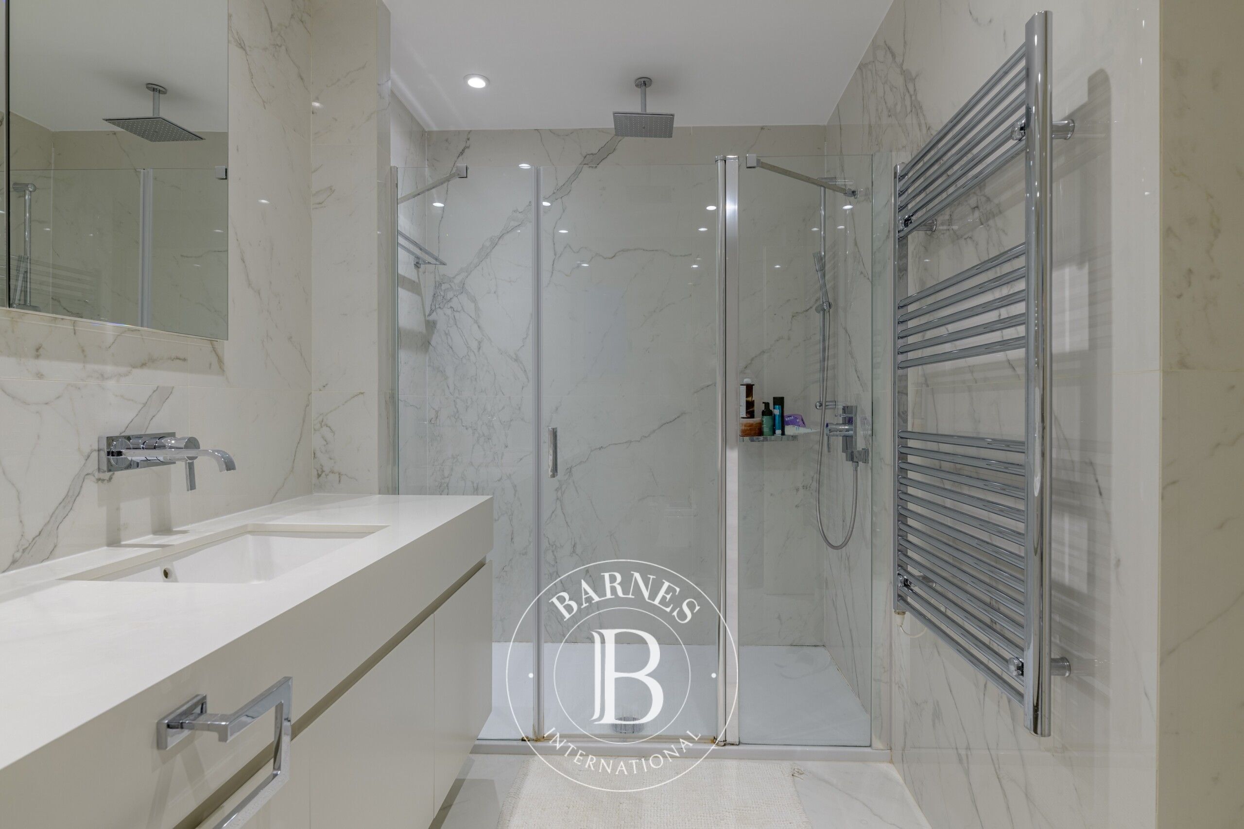 Daire Kolonaki - picture 12