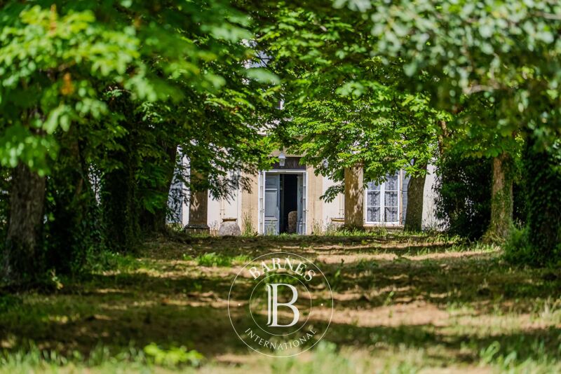 Venta, Mansión Saint-Martin-de-la-Brasque - picture 3