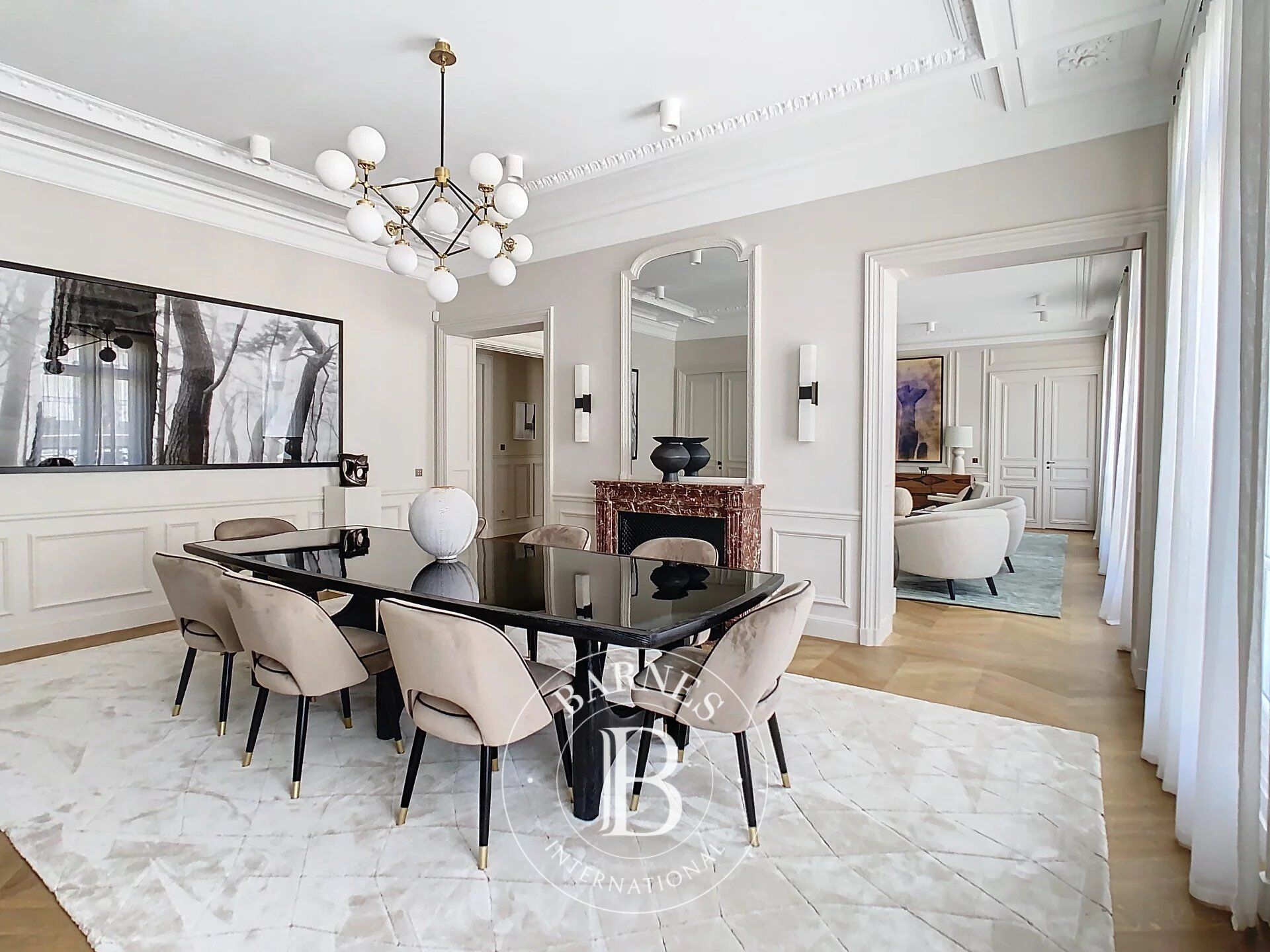 For Rent Apartment | Paris 8ème - picture 8