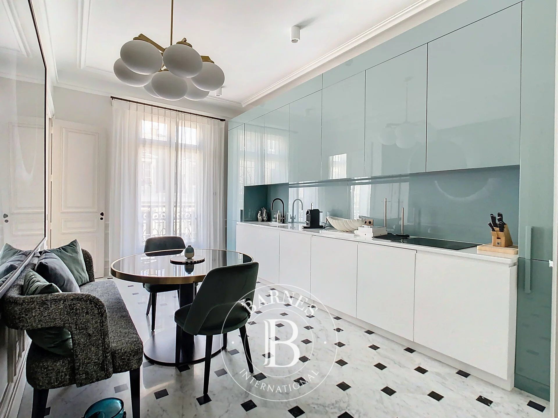 For Rent Apartment | Paris 8ème - picture 6