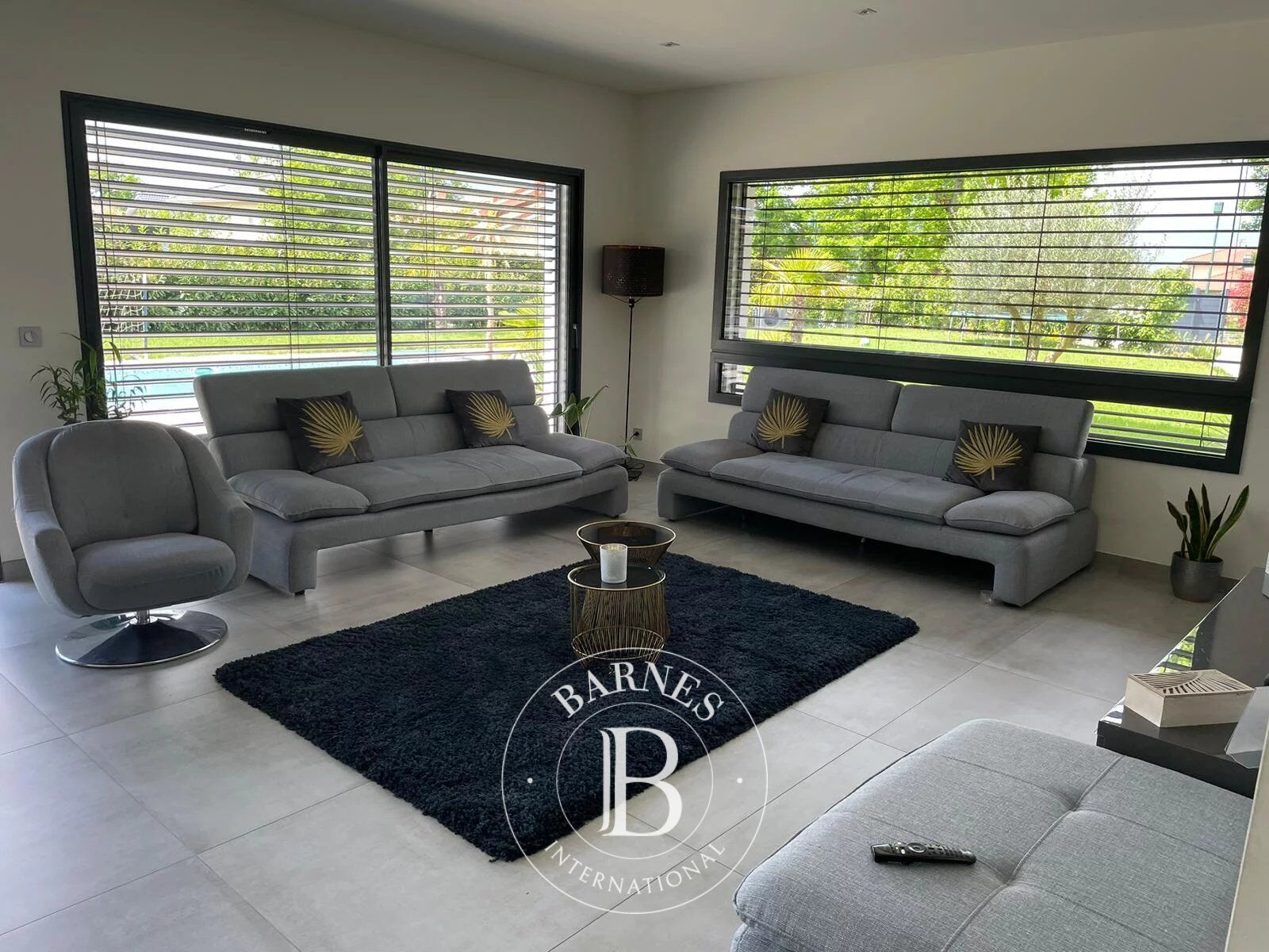 Chens-sur-Léman - Villa avec piscine - Terrain 1 248 m² - 4 chambres - picture 2