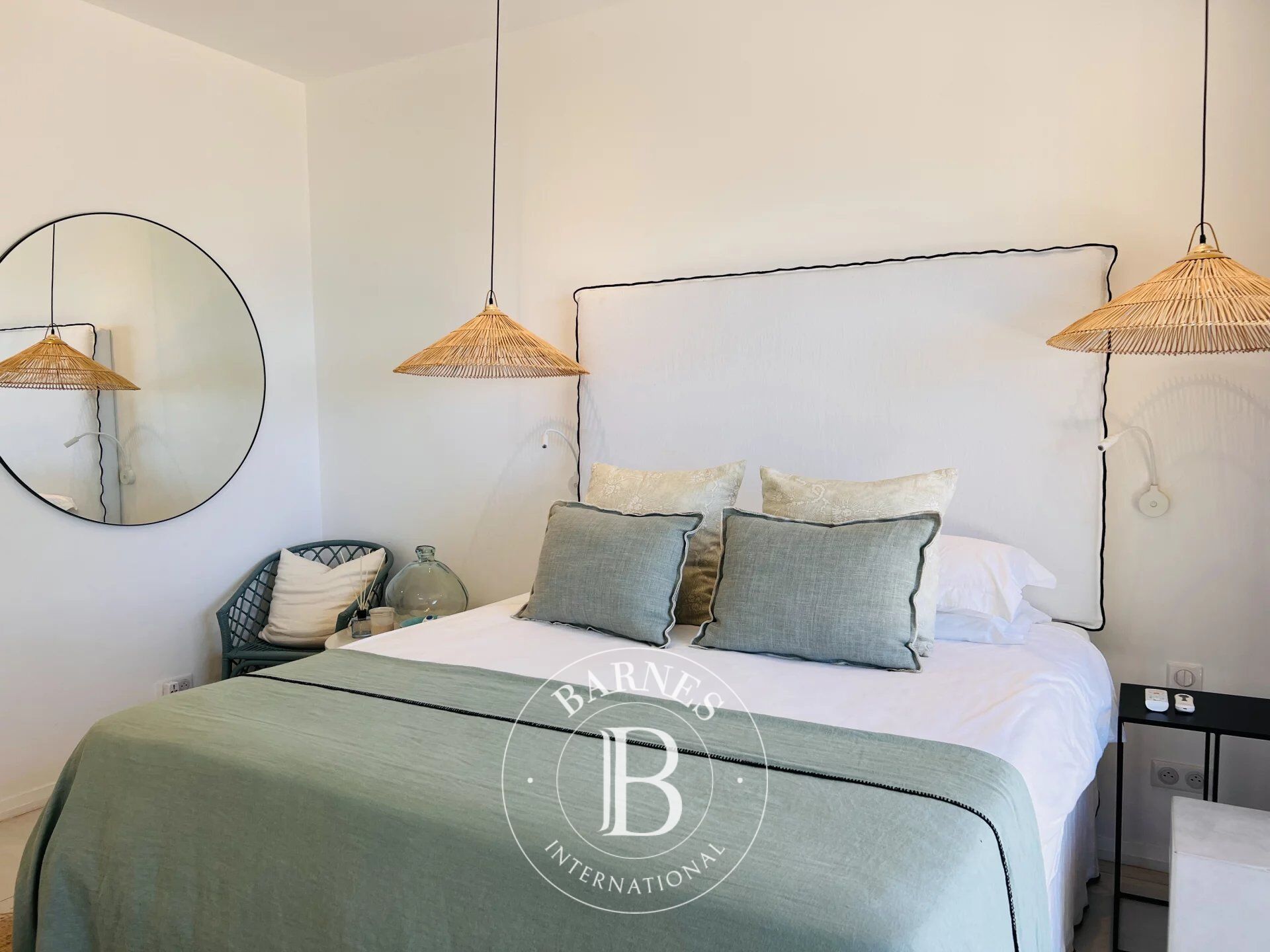 Daire Pereybère - picture 15