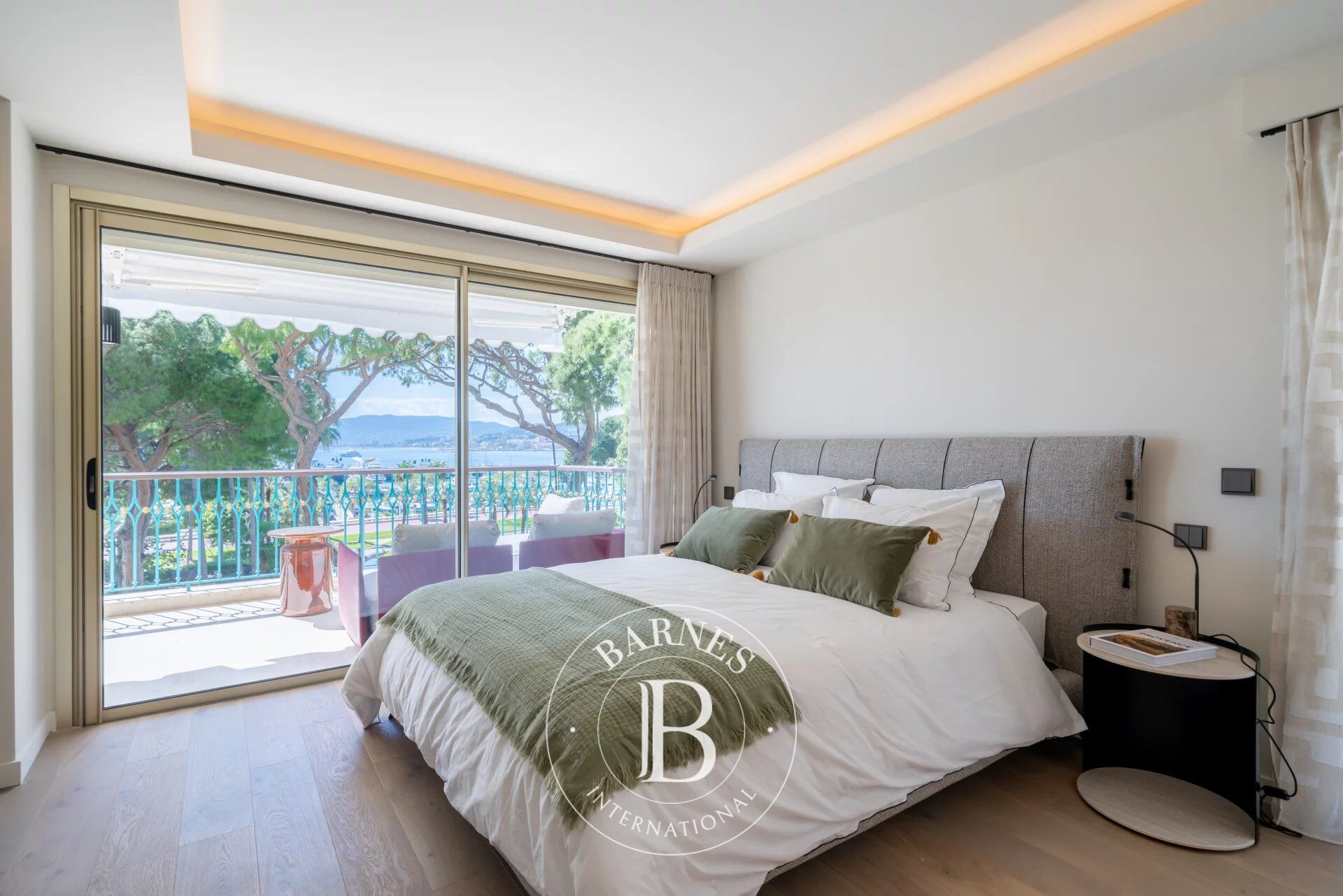 Daire Cannes - picture 12