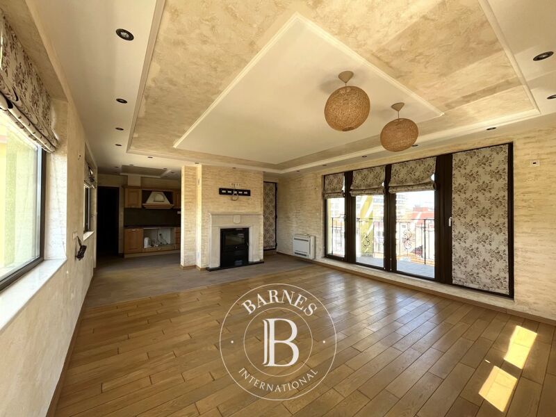 Venta, Casa Burgas - picture 1