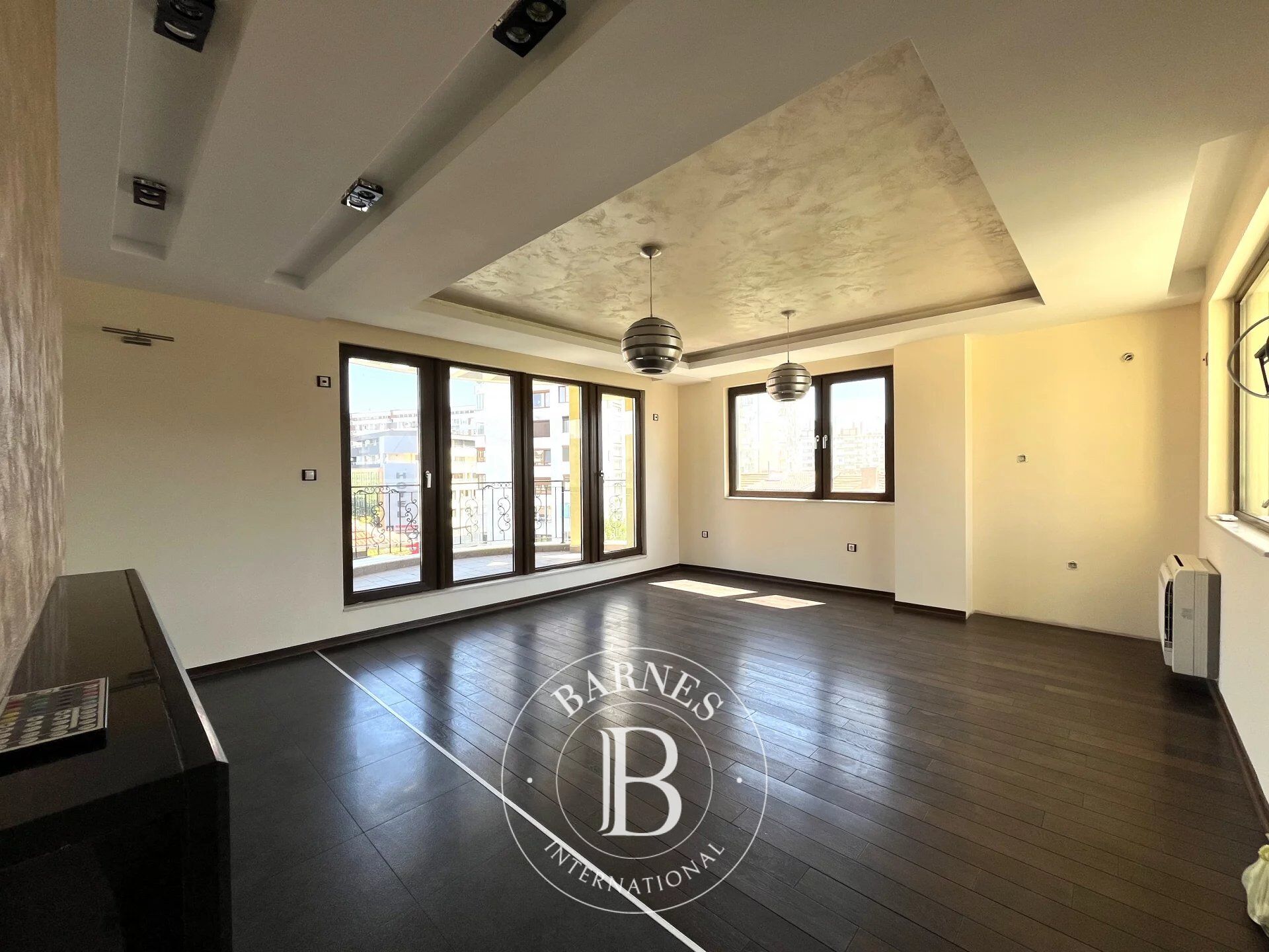 Maison Burgas - picture 3