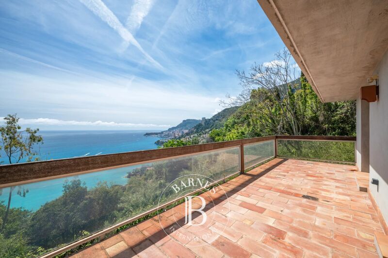 VENDITA INTERATTIVA - ROQUEBRUNE-CAP-MARTIN - VILLA PROGETTATA DA UN ARCHITETTO - VISTA PANORAMICA SUL MARE