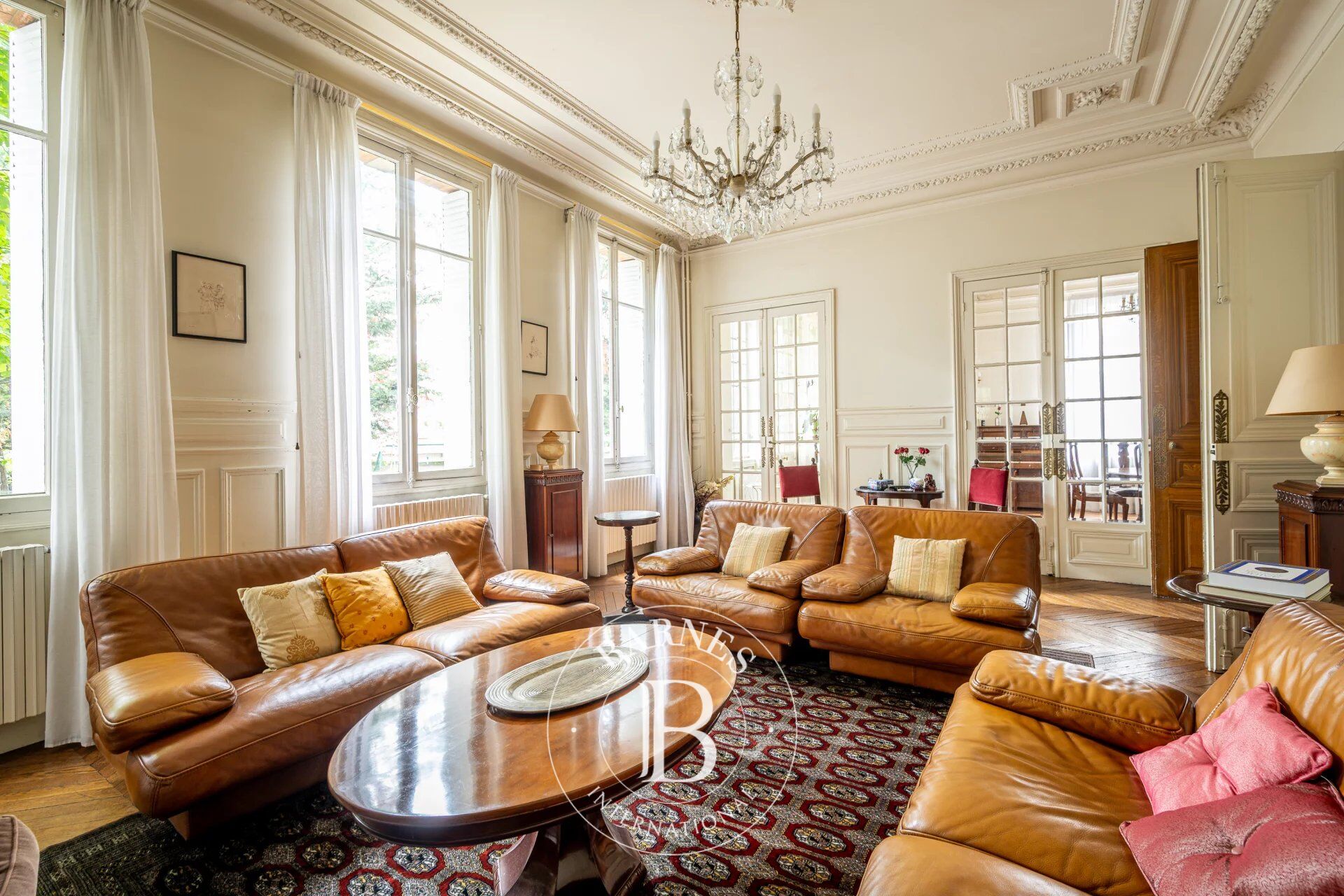 EXCEPTIONAL TOWN HOUSE ASNIERES BECON - picture 3