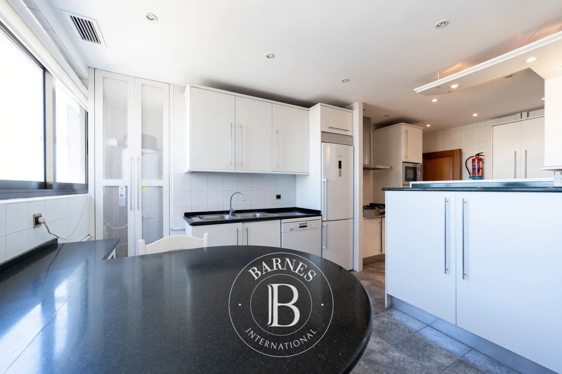 Penthouse Madrid - picture 12