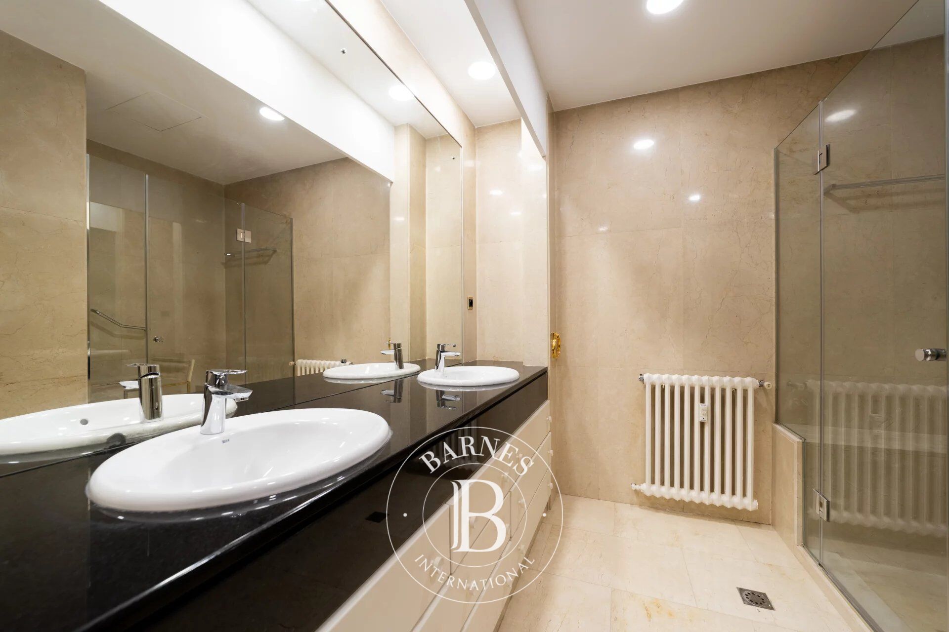 Penthouse Madrid - picture 17