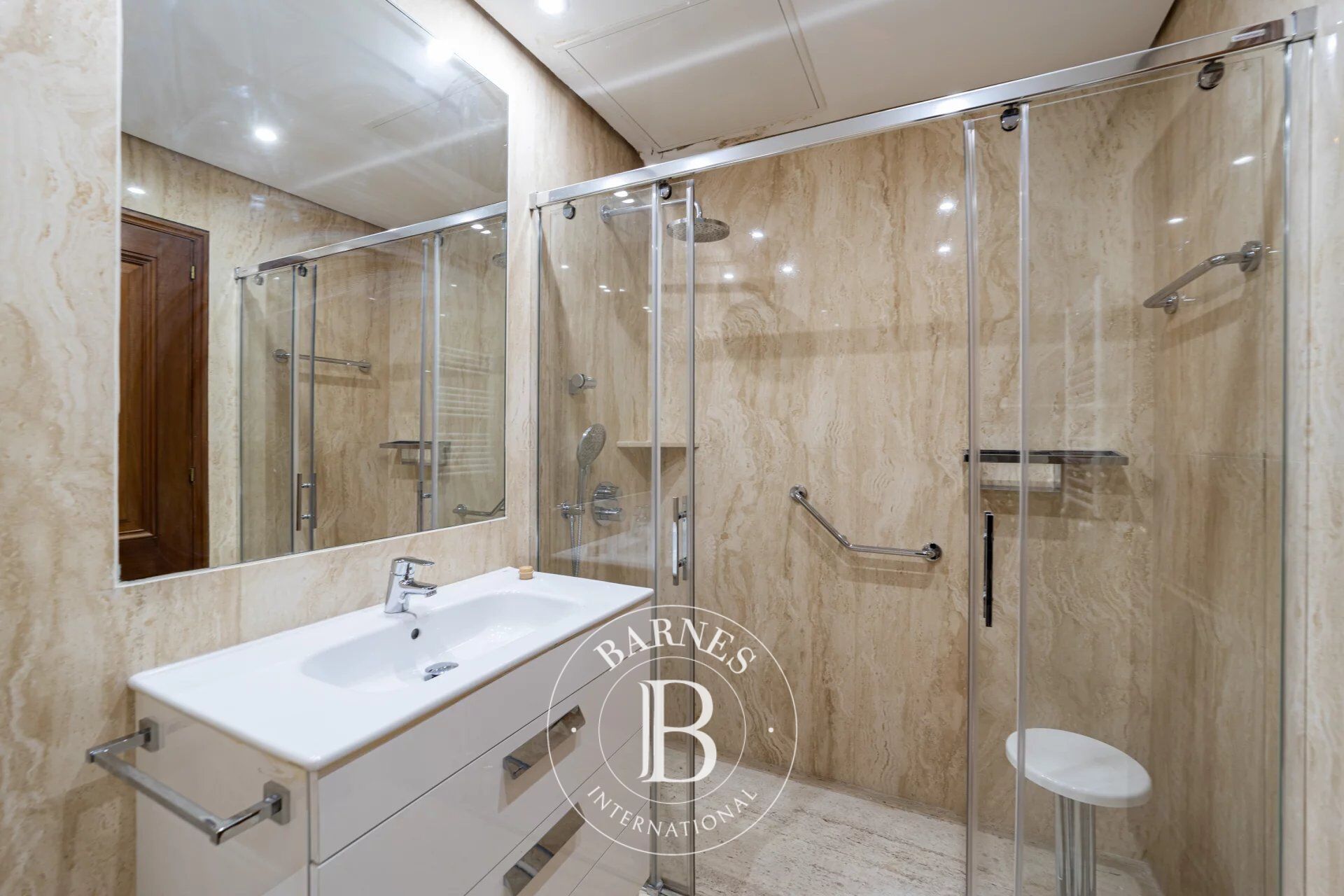 Penthouse Madrid - picture 22