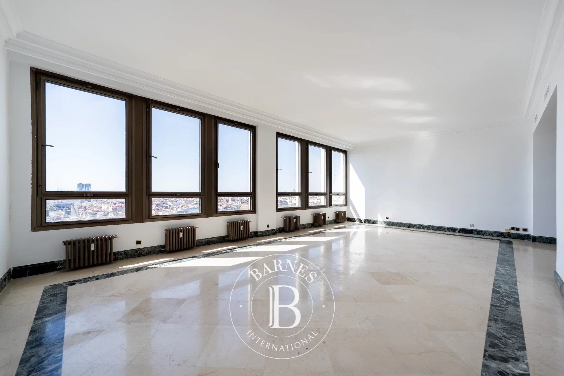 Penthouse Madrid - picture 9