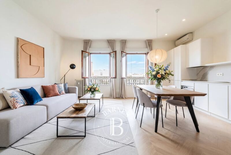Madrid - Ibiza - Retiro - Appartement rénové à neuf, meublé et entièrement équipé de deux chambres