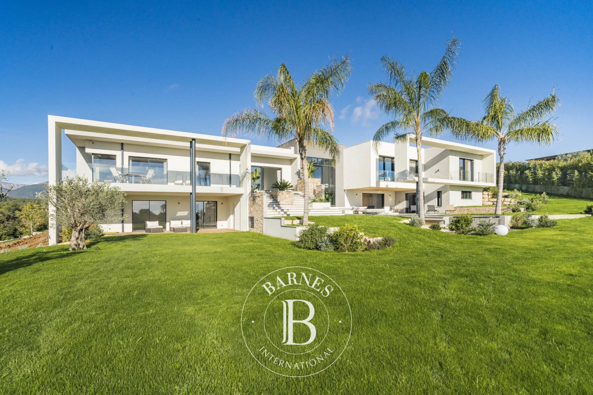 Villa Roquefort-les-Pins - picture 3