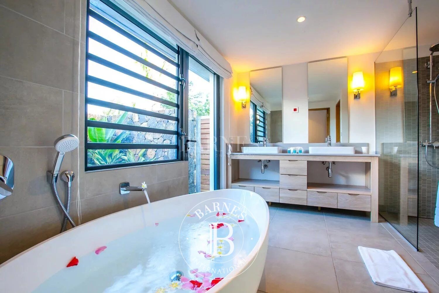 Villa Rivière Noire - picture 11