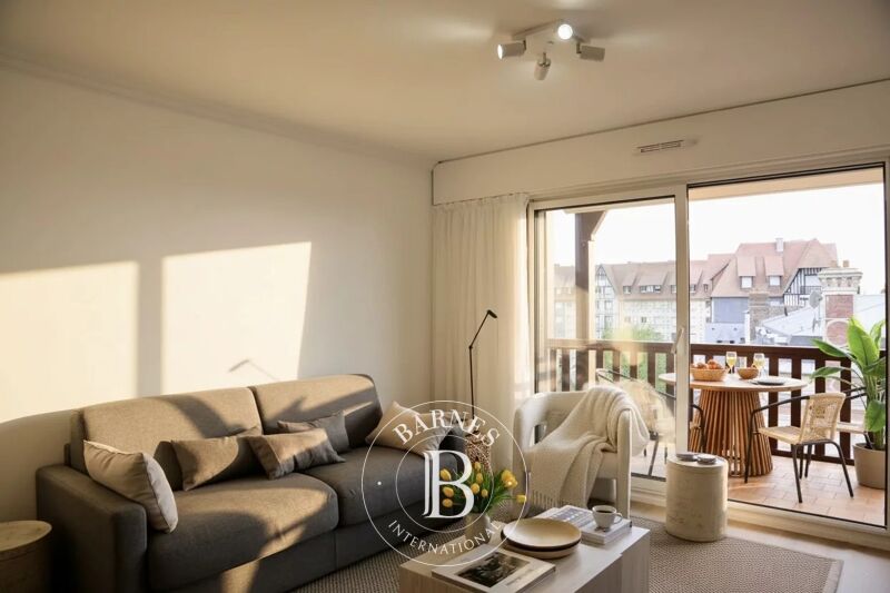 For Rent Apartment | Deauville - picture 2