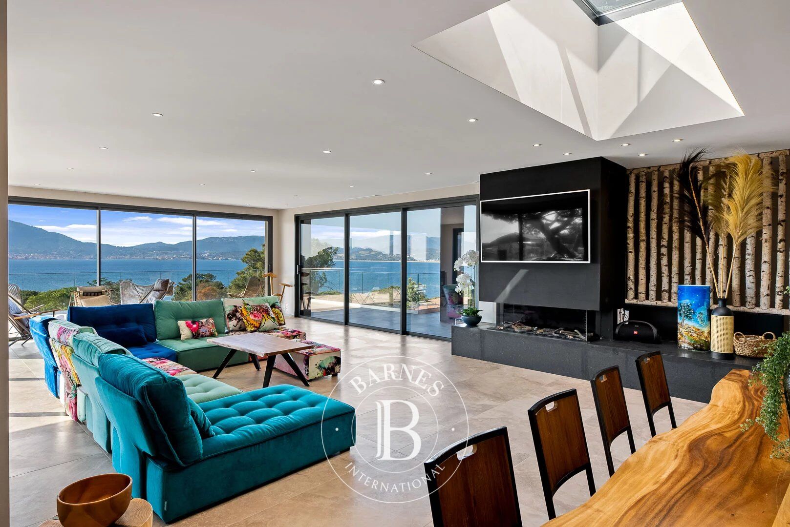 Ajaccio, Villa avec vue mer panoramique, 7 chambres, piscine, proche plage - picture 3