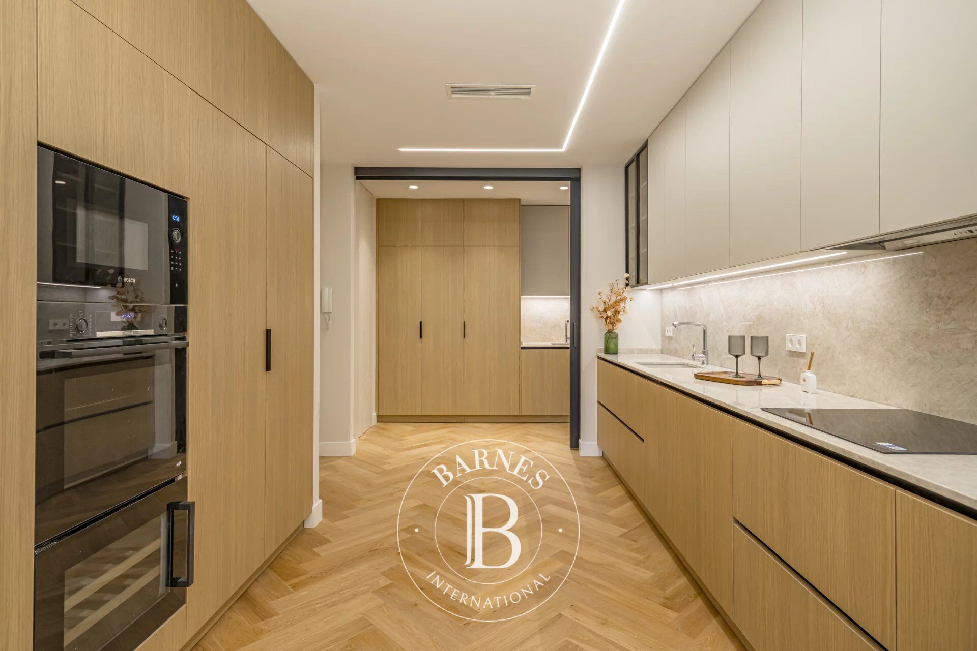 Daire Madrid - picture 16