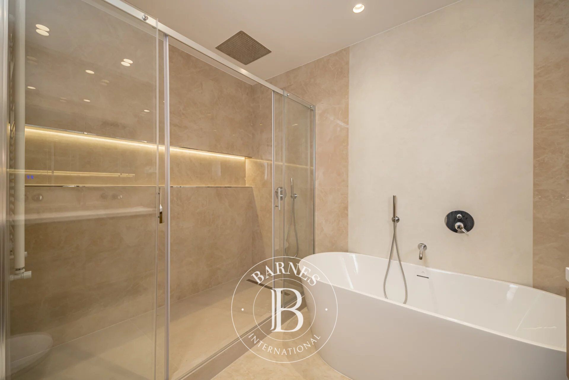 Daire Madrid - picture 28