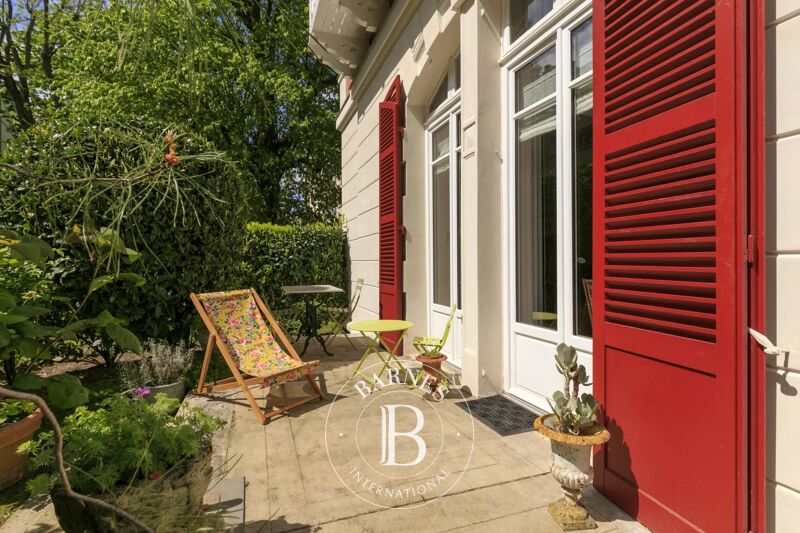 For Sale Apartment | Saint-Germain-en-Laye - picture 1