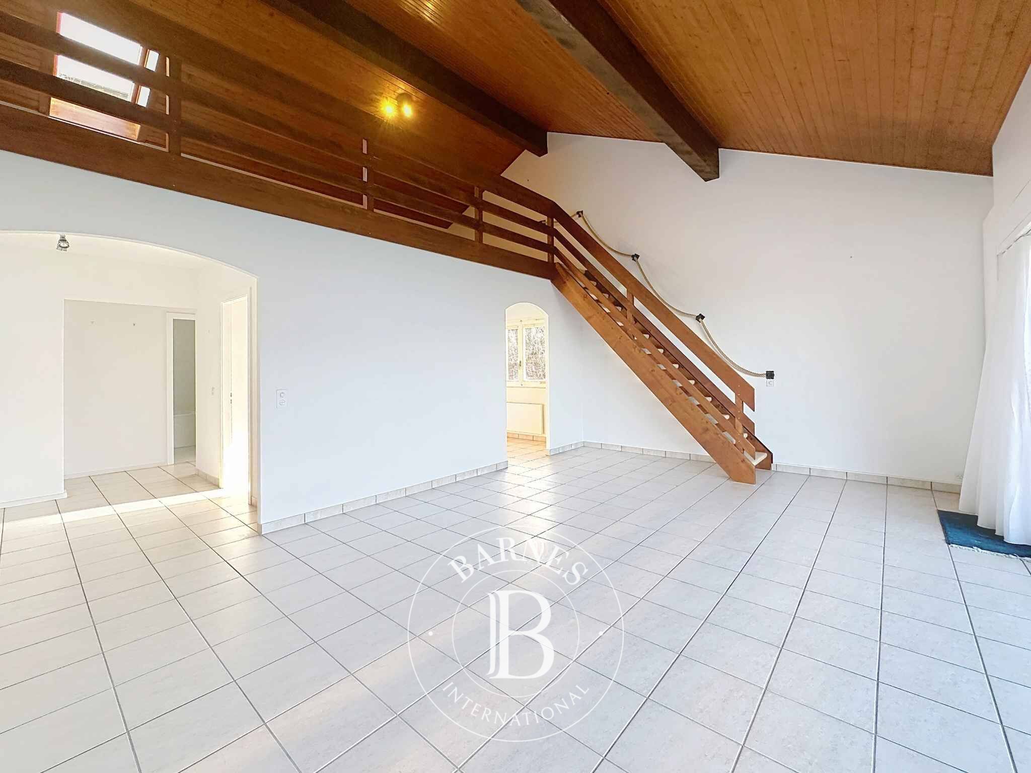 Daire Montreux - picture 6