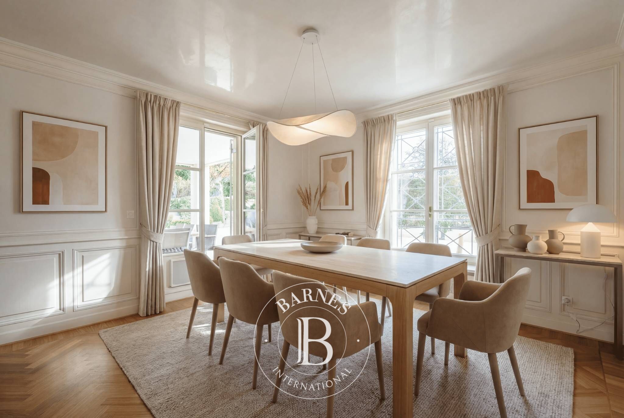 Magnifique appartement de 7 pièces avec terrasse dans une résidence de haut standing - picture 2