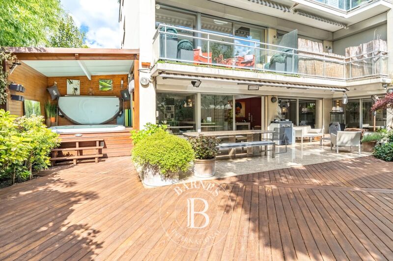 For Sale, Apartment Neuilly-sur-Seine - picture 3